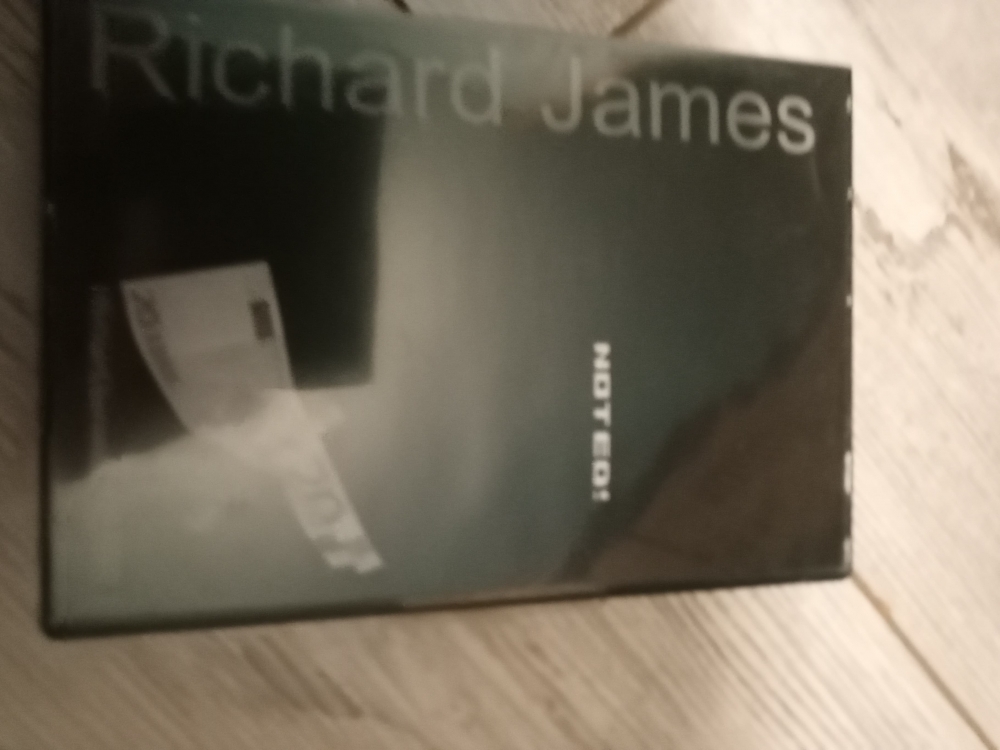 Noted de Richard James