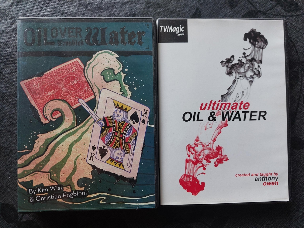 Lot Huile et Eau : ultimate oil and water / Oil over troubles water