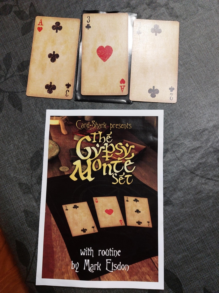 Gypsy Deck + cartes gimmick +cartes folles + bonneteau