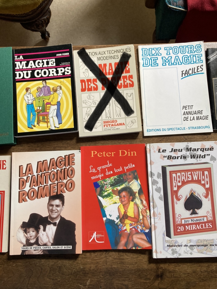 Livres au choix ! prix bradés ! jeu de miroir, cartes bicycles, Best of du FP, Ultras mental, Tours de cartes spectaculaires et sans adresse,... 