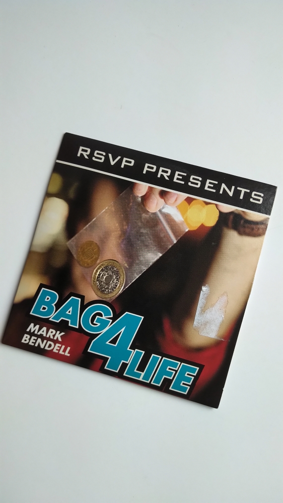 Bag4life ! (pièce à travers sachet zip)