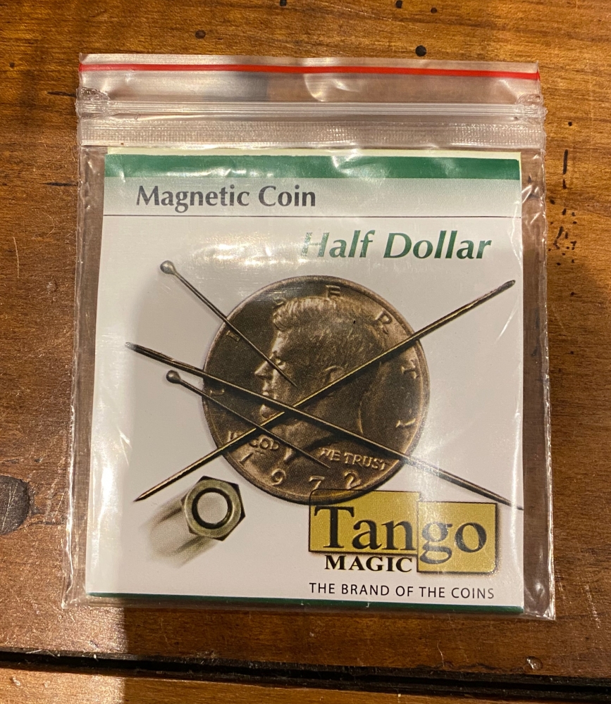 PIECE TANGO MAGNETIC COIN HALF DOLLAR