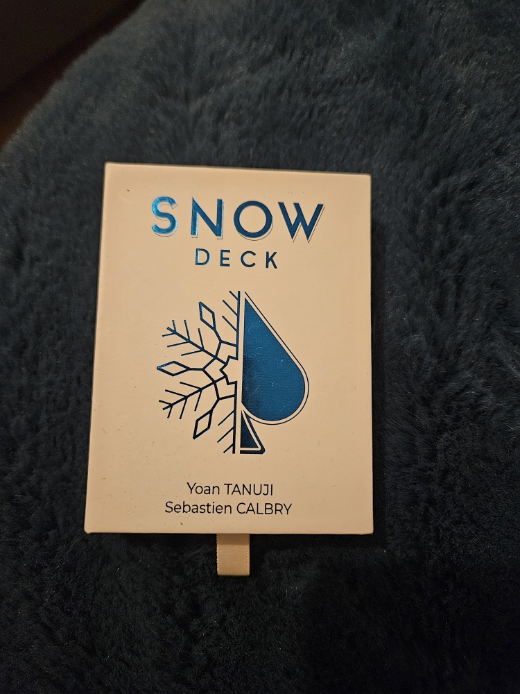 Snow deck