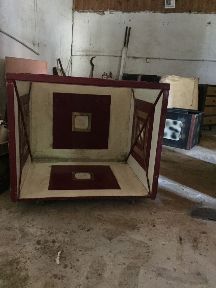 socle mirroir pour apparition 