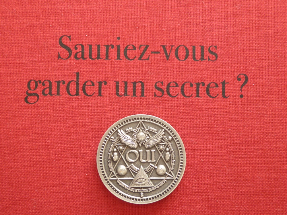 VENDU livre THE SECRET : dans quelle main?