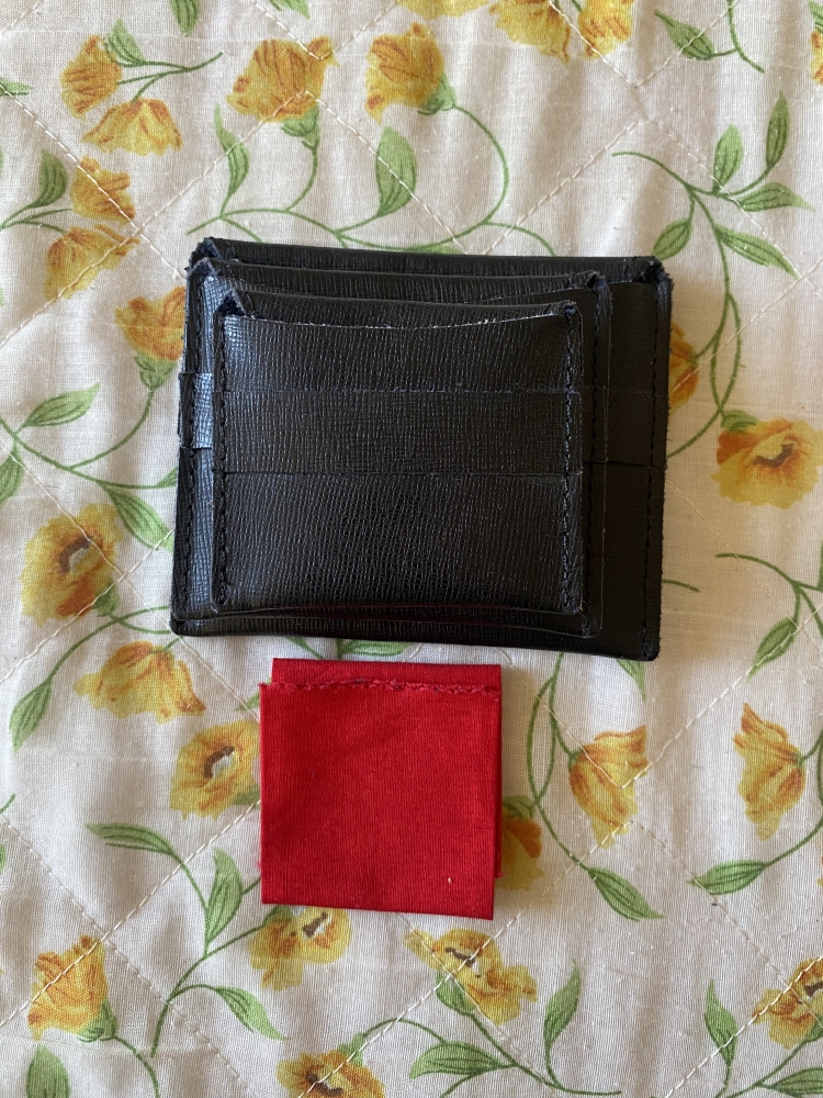 Nest of Wallet 