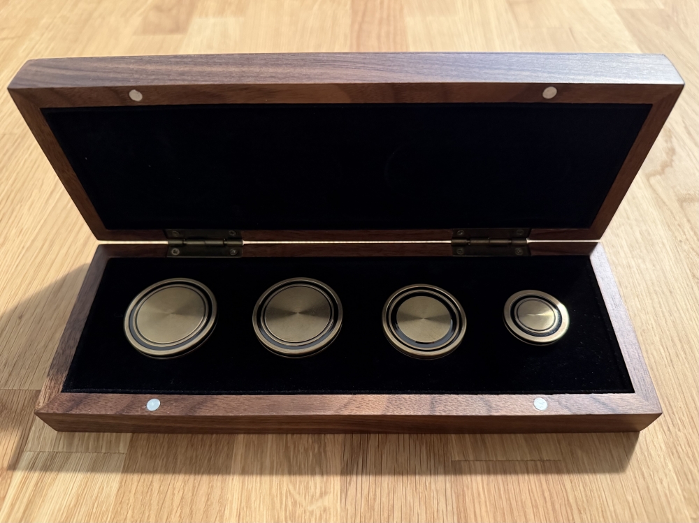 M Box Luxury Set - Half Dollar + set 4 barber et une coquille 