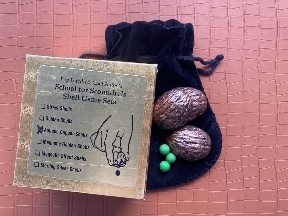 Antique Copper Shells de Whit HAYDN et Chef ANTON