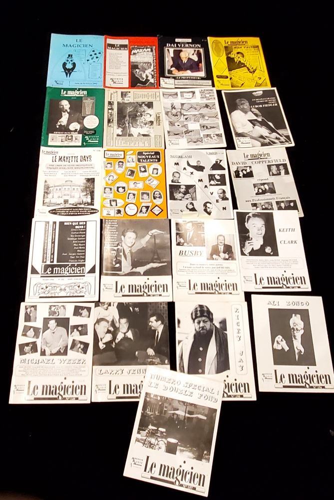 revue \"Le magicien\" 