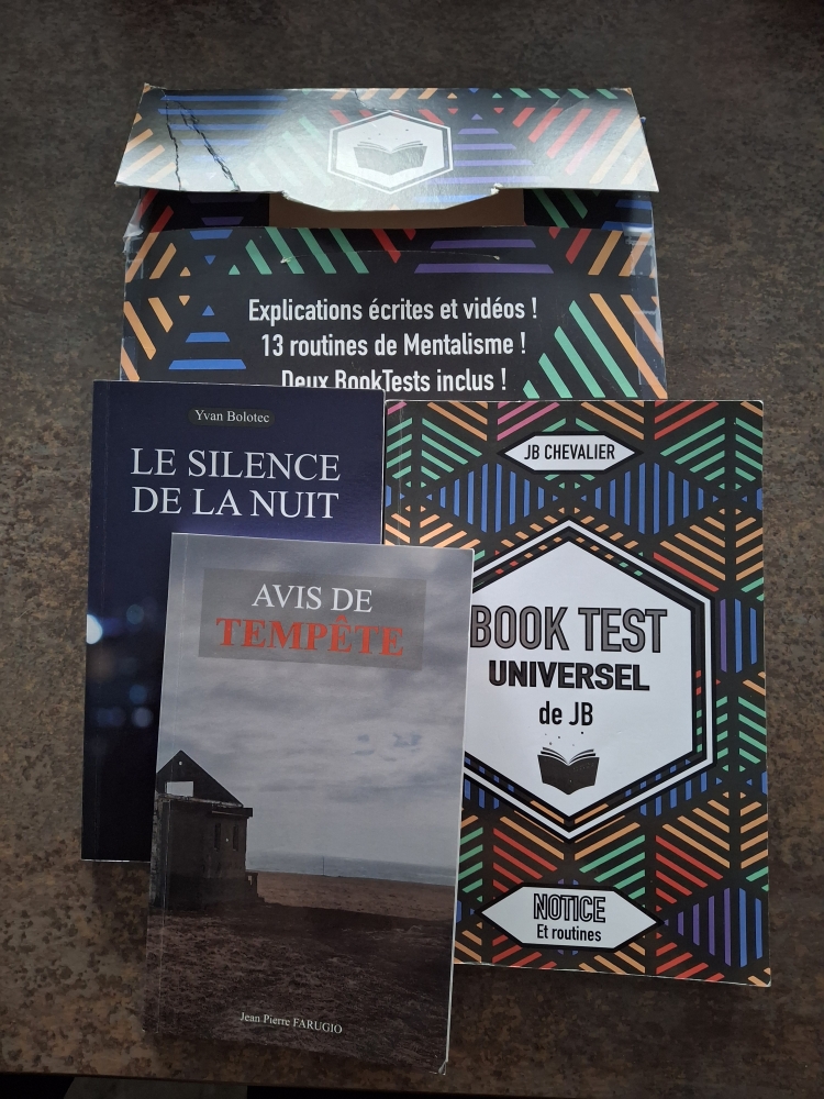 BOOK TEST universel + cadeau 