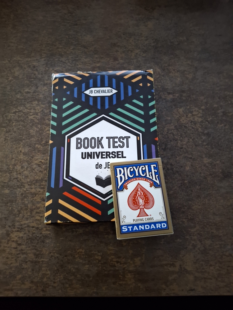 BOOK TEST universel + cadeau 