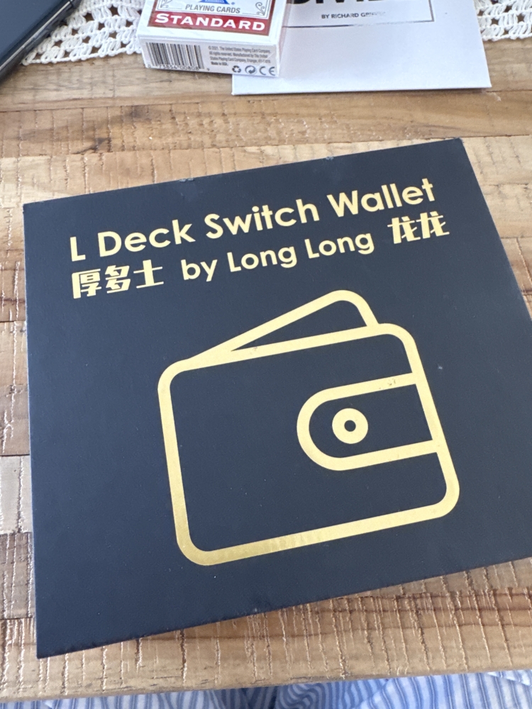 L Deck switch wallet