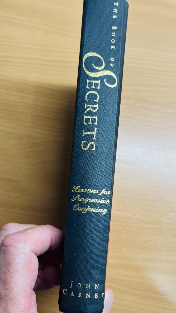 The book of secrets (Anglais)