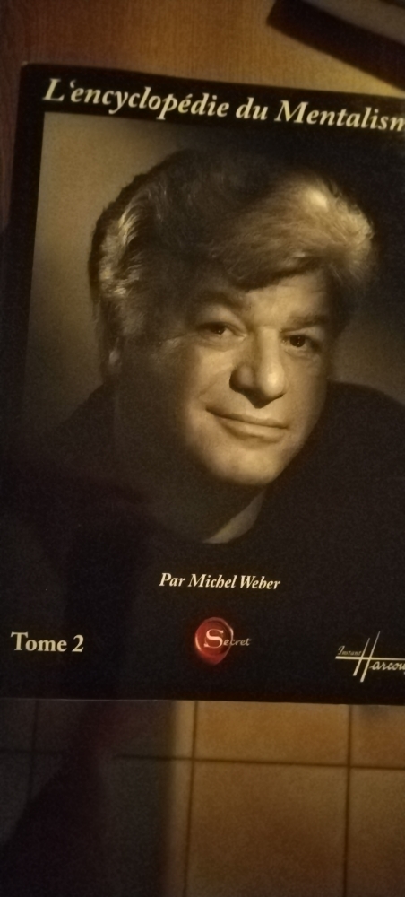 6 tomes de 250 pages encyclopedie du mentalisme Bernard Weber