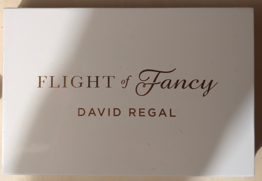 FLIGHT OF FANCY de David Regal