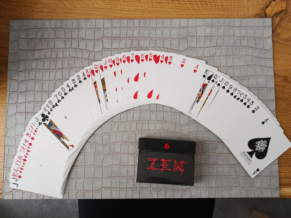 Jeu de carte neuf royal zen