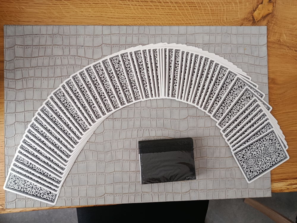 Jeu de carte neuf royal zen