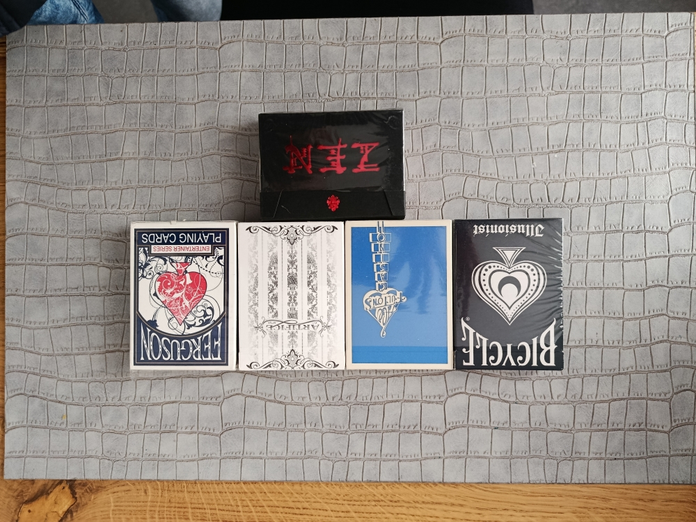 Jeu de carte neuf royal zen