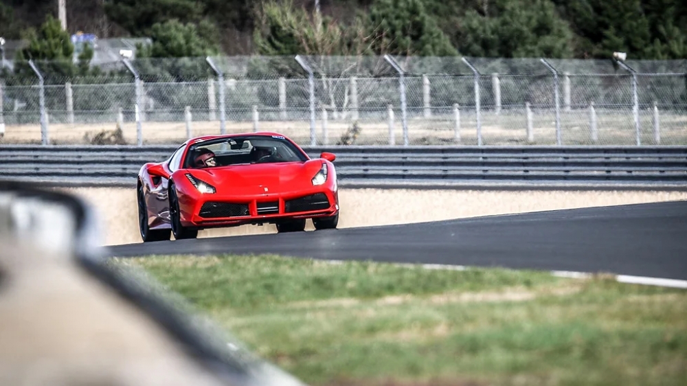 Stage de Pilotage Ferrari 488 GTB / Circuit des Ecuyers