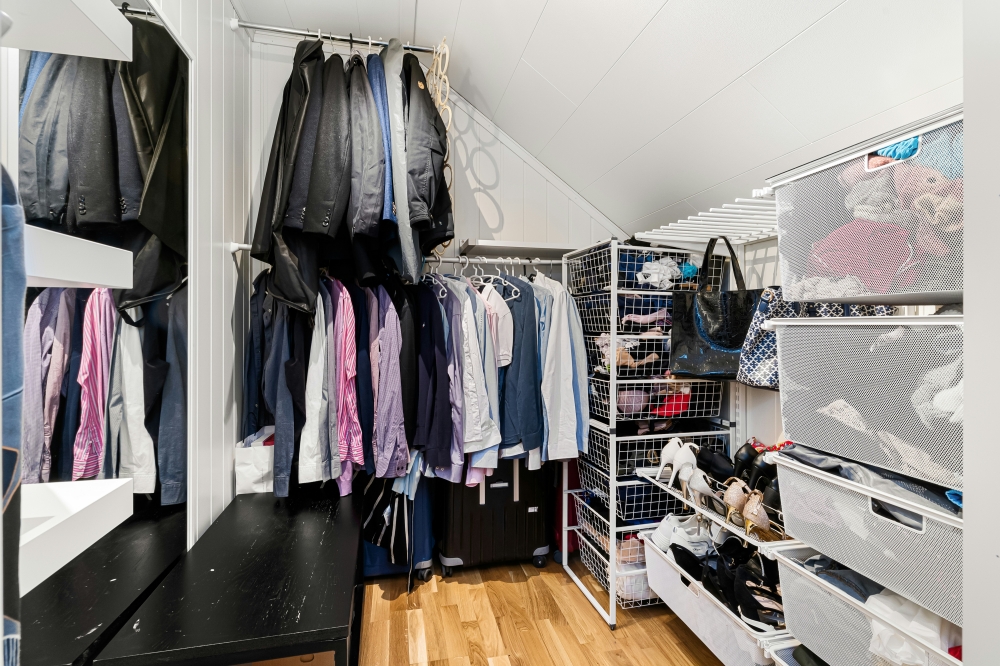 Envie d’un dressing organisé et stylé ?