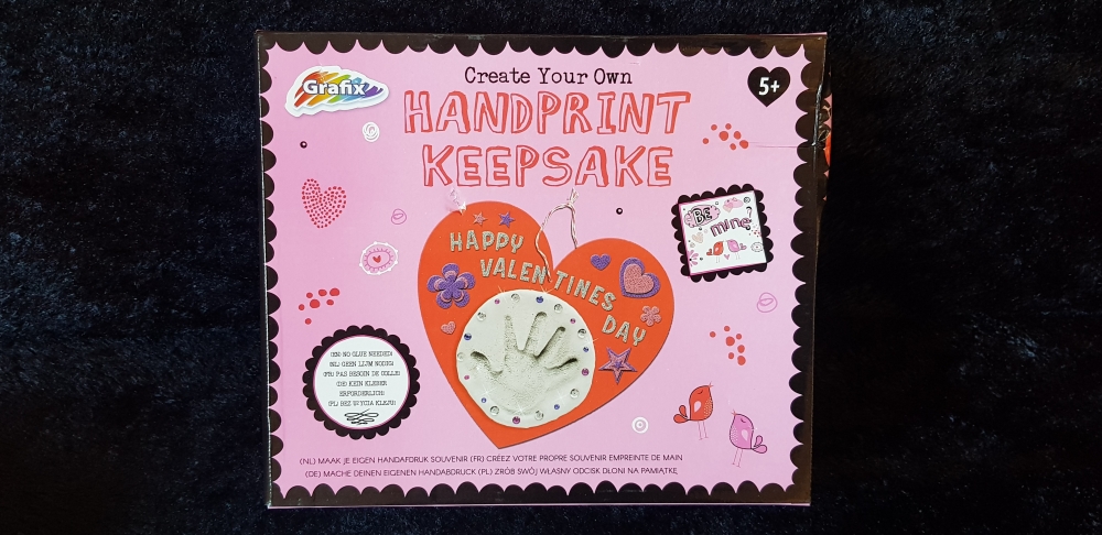 Réalise l'empreinte de ta main