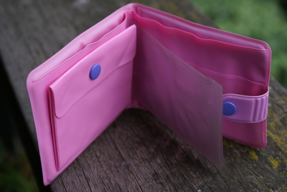 Mon premier porte monnaie Hello Kitty 