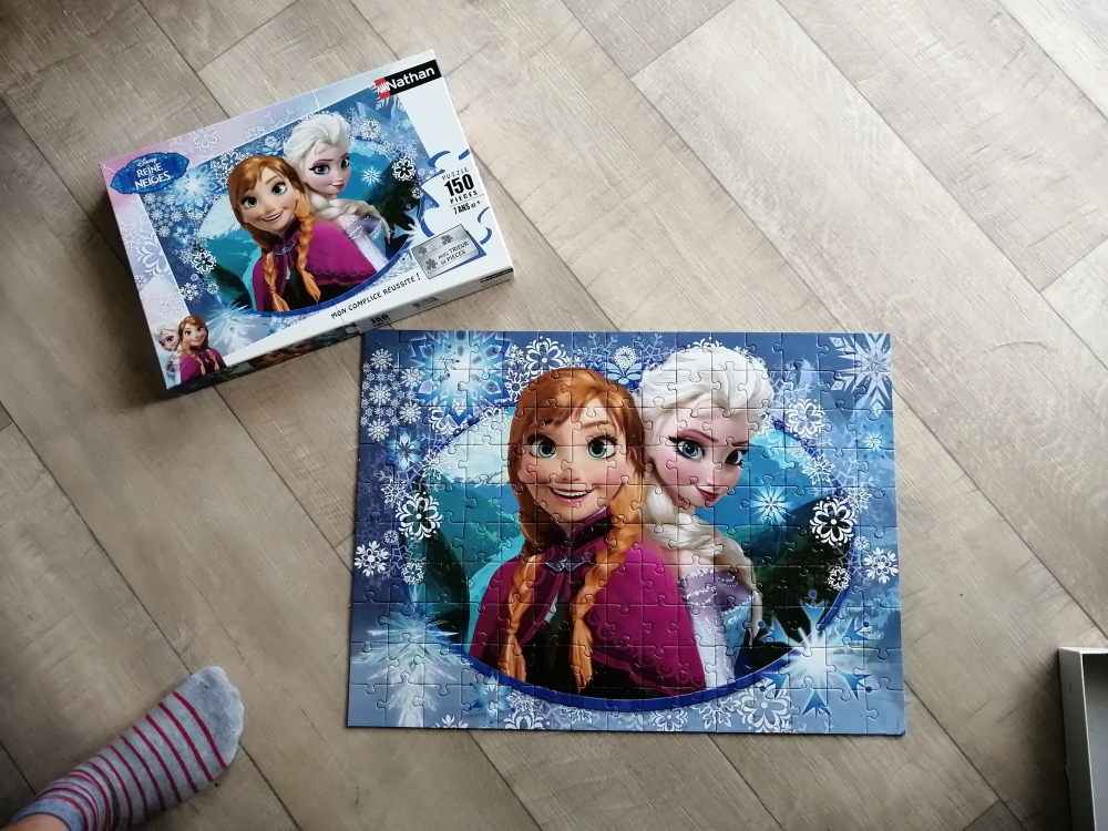 Puzzle reine des neiges 150 pieces 