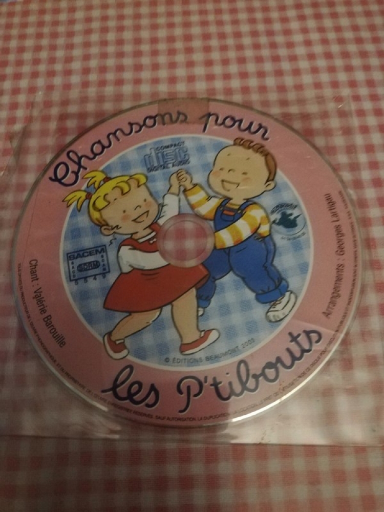 Livre de comptines avec son CD