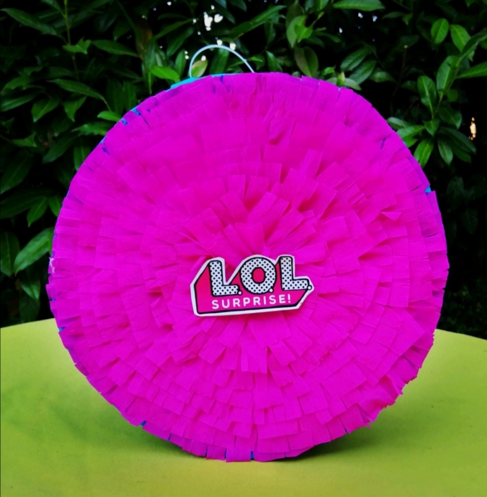 Pinata poupée lol surprise 