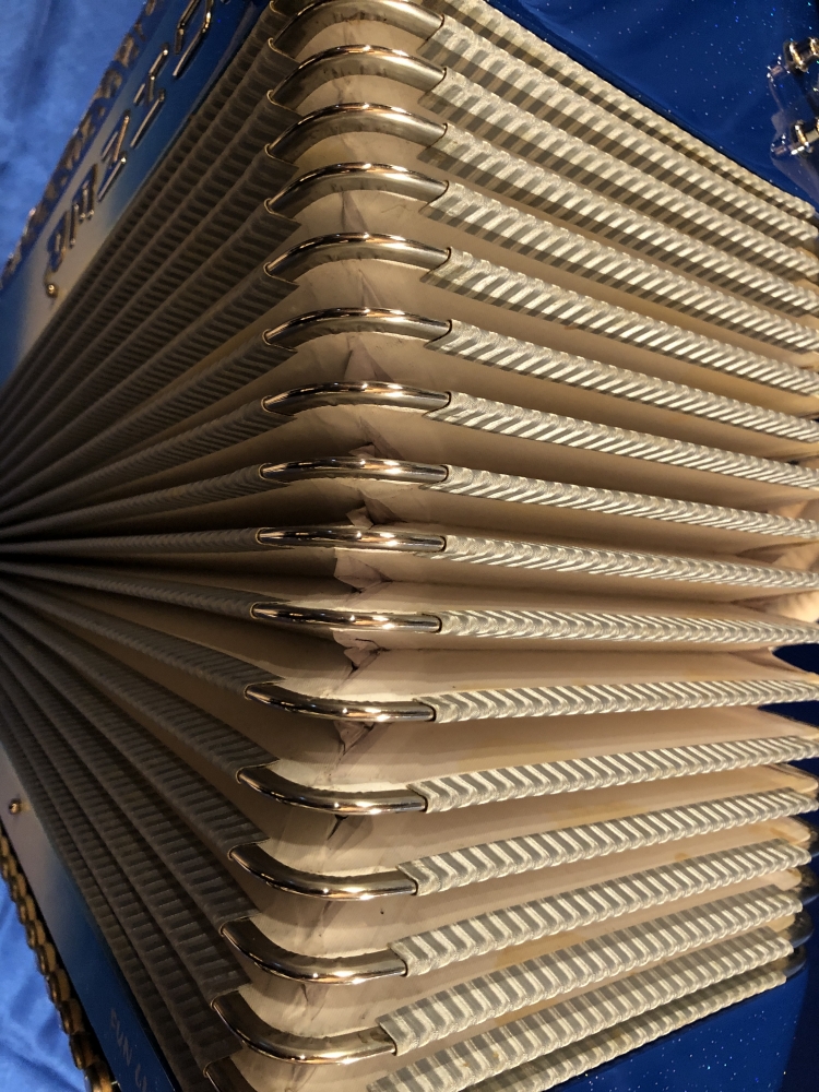 Accordéon chromatique Hohner Fun / Bleu Blanc