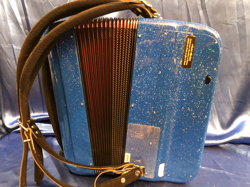 Accordéon chromatique Accordiola 01 Bleu - 80 Basses