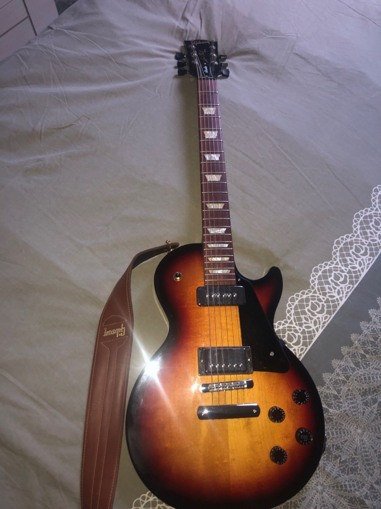 Guitare Gibson Les Paul spéciale studio limited