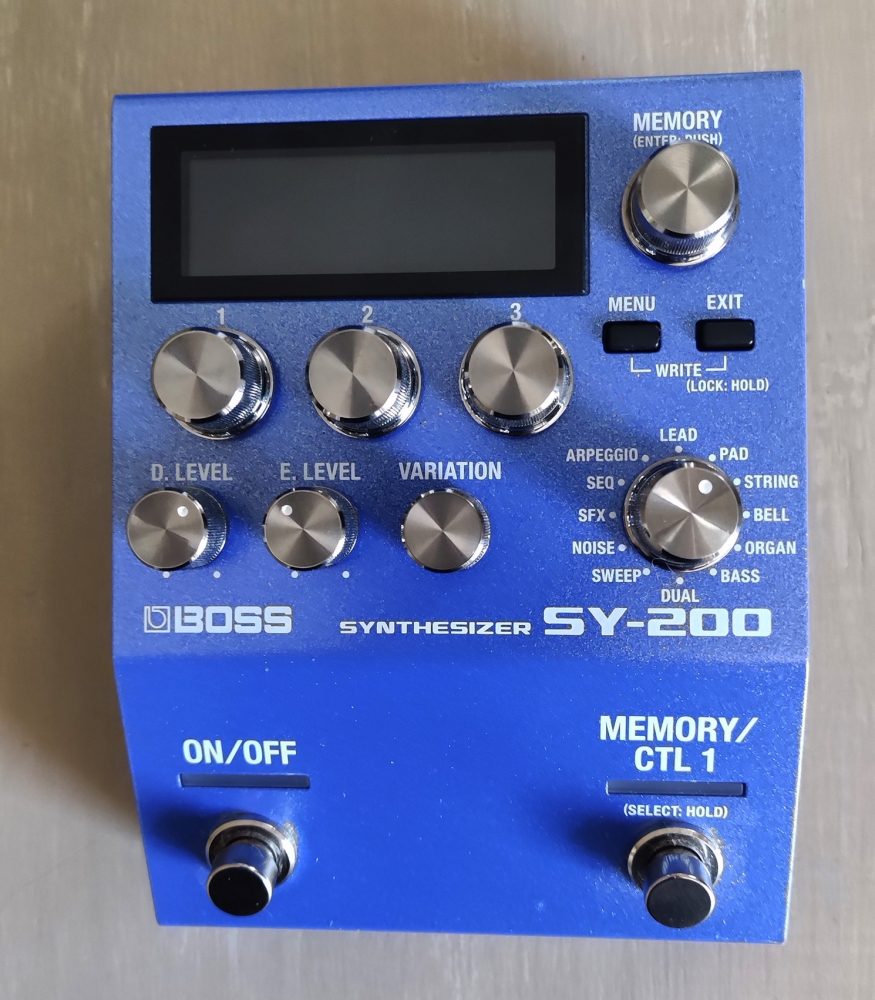 Pédale Boss SY-200 Synthesizer