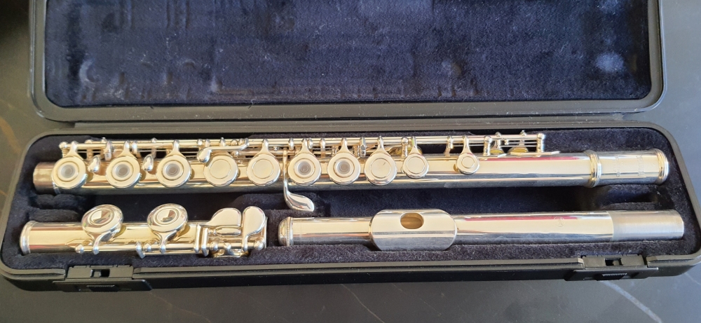 Flûte traversière Yamaha YFL-281