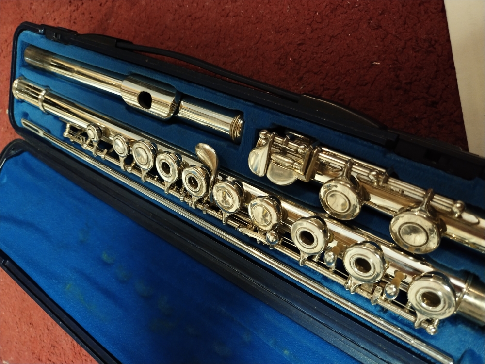 Flûte traversière Yamaha YFL281 occasion