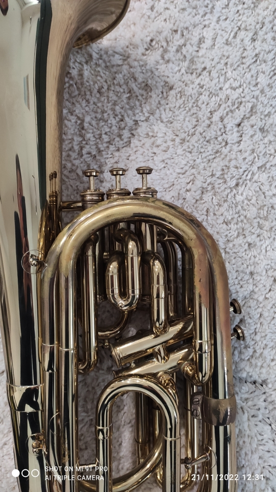 Saxhorn courtois AC 166 5 pistons
