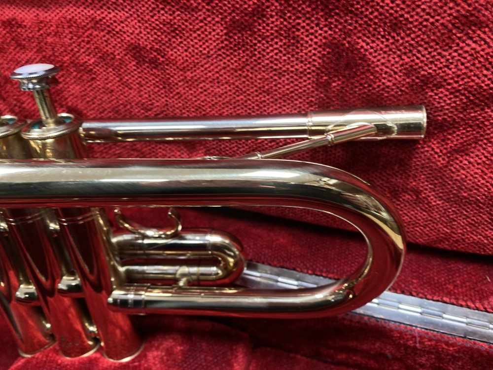 Trompette en Ut/Sib Selmer 700C