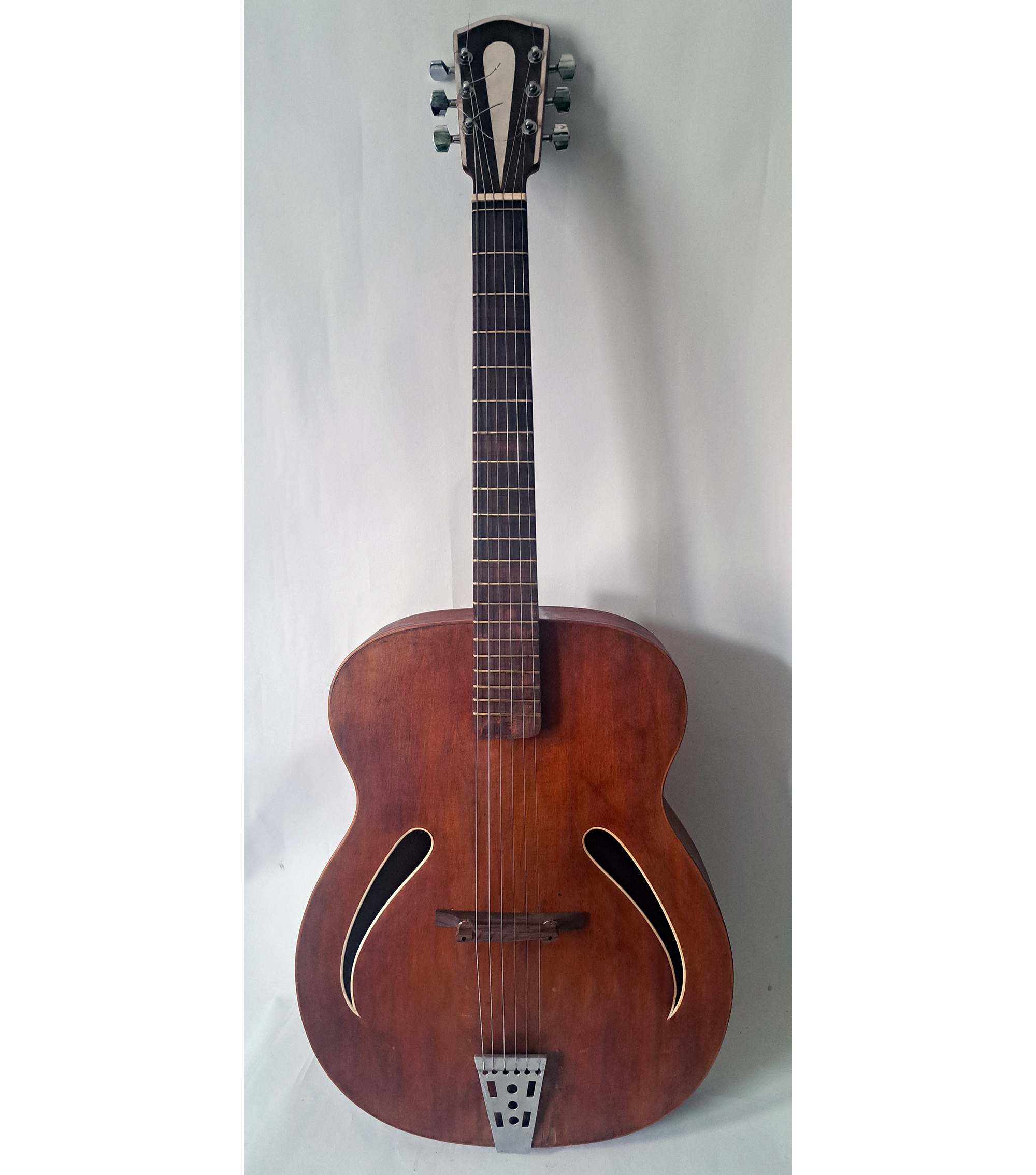 Guitare Joseph Rossmeisl Archtop Art-Deco 1950 Bon état -  reconditionné disponible sur Zic Ethic