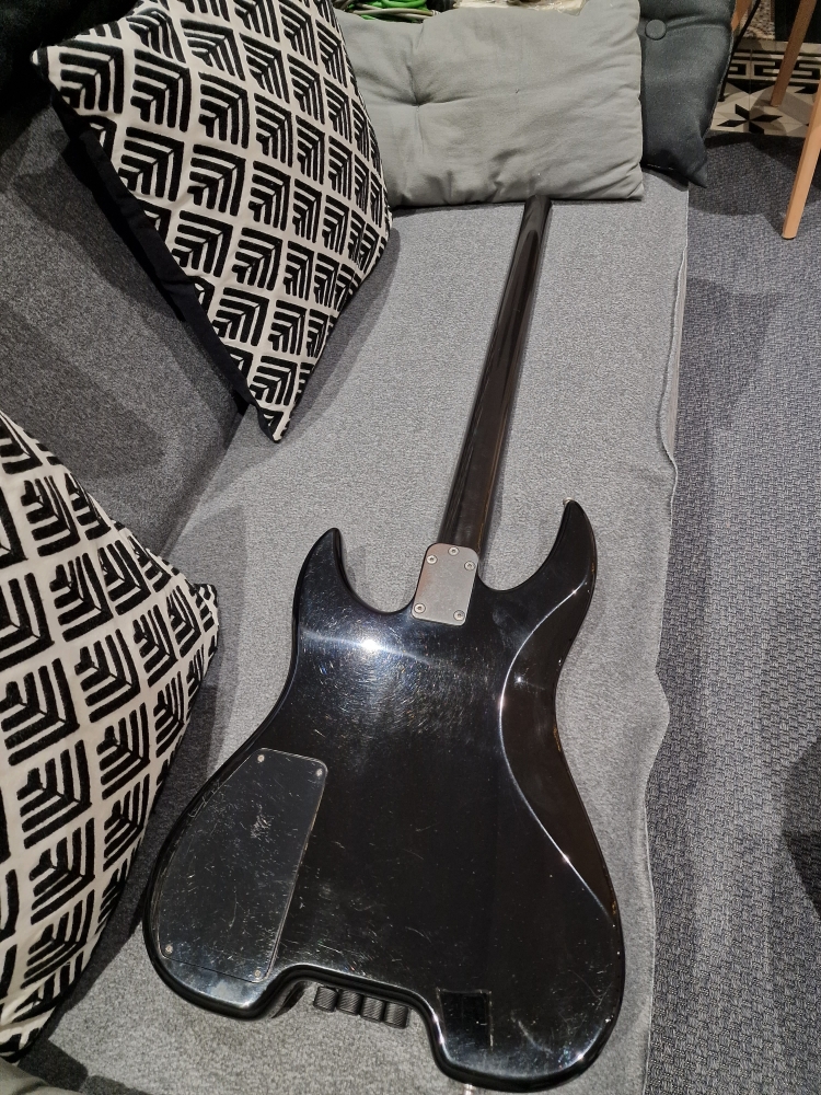 Guitare basse Steinberger XM2