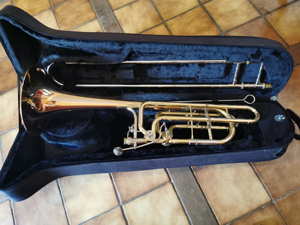 Trombone Basse Genuine JBSL-830