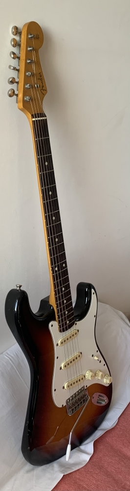 Guitare électrique Fender Stratocaster Japan 1994
