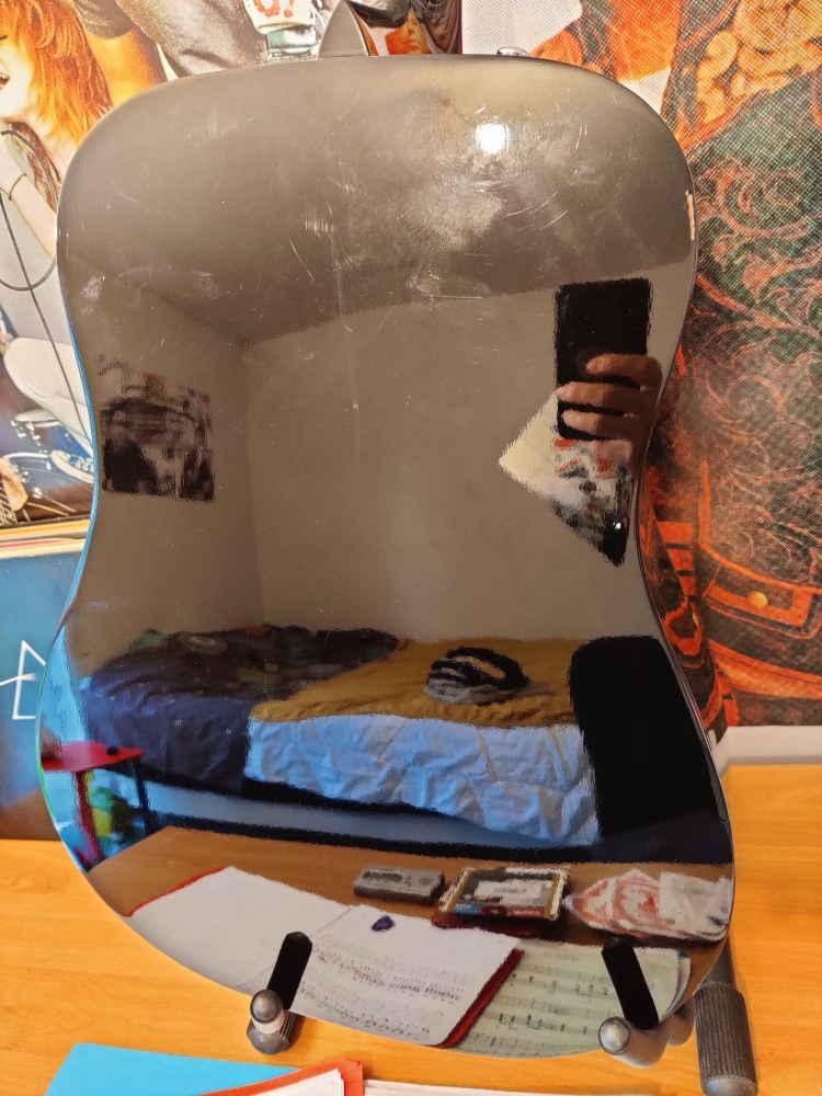 Guitarde Fender avec accessoires