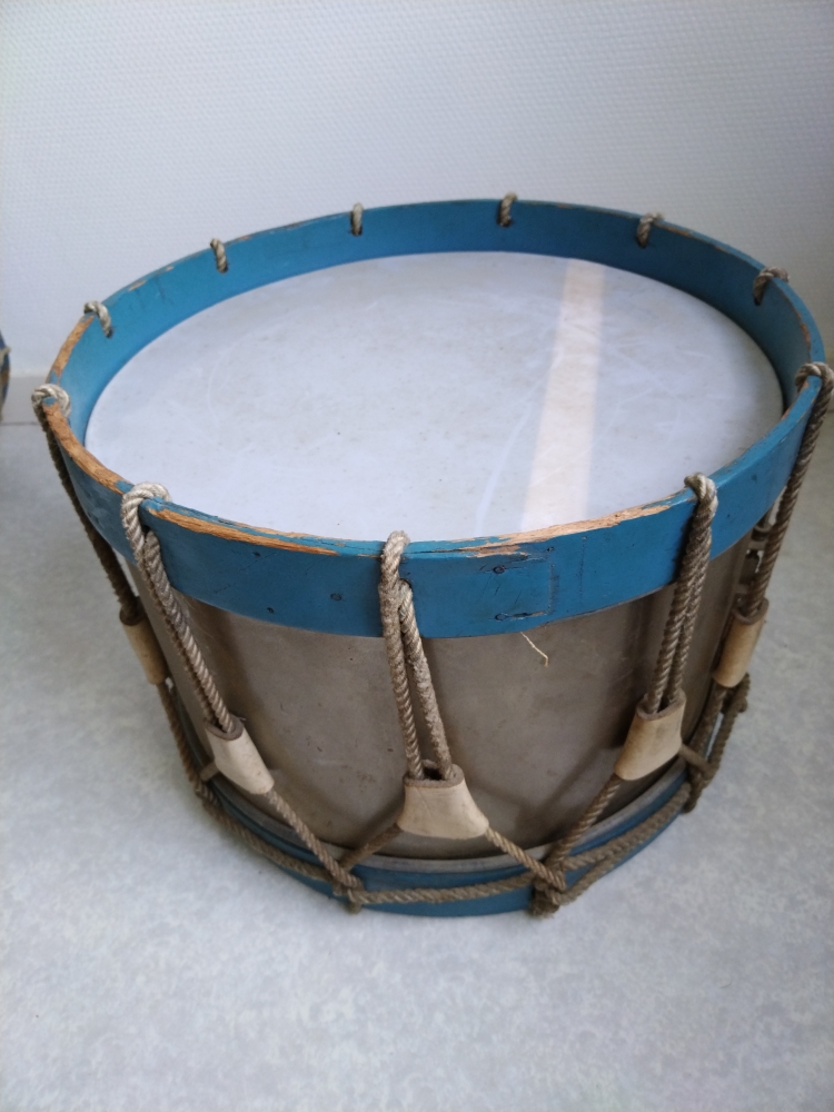 Tambour a corde 4 quart 