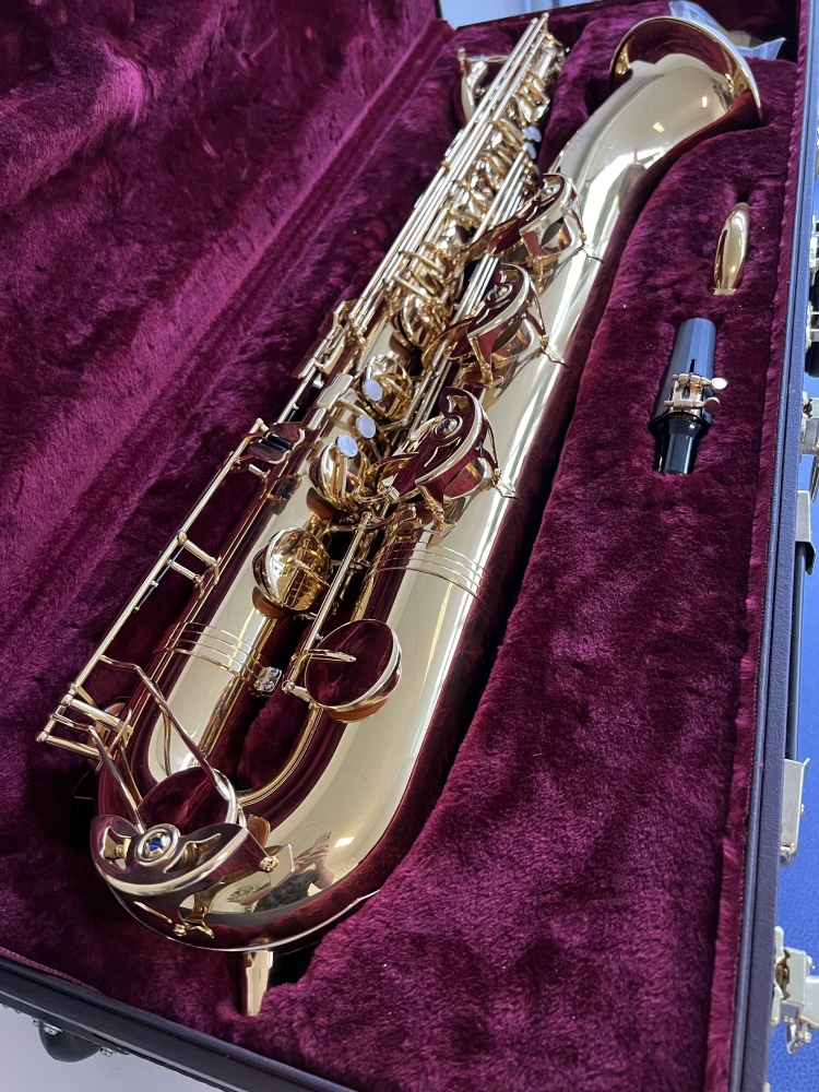 (VENDU) Saxophone Baryton Jupiter JBS1000