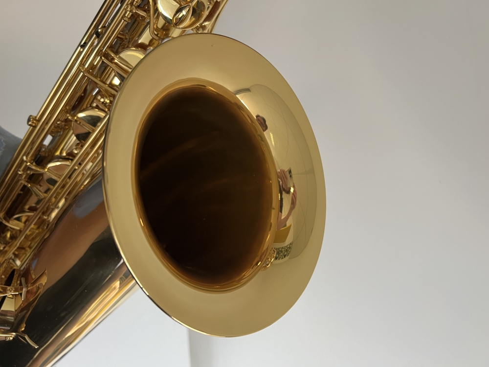 (VENDU) Saxophone Baryton Jupiter JBS1000