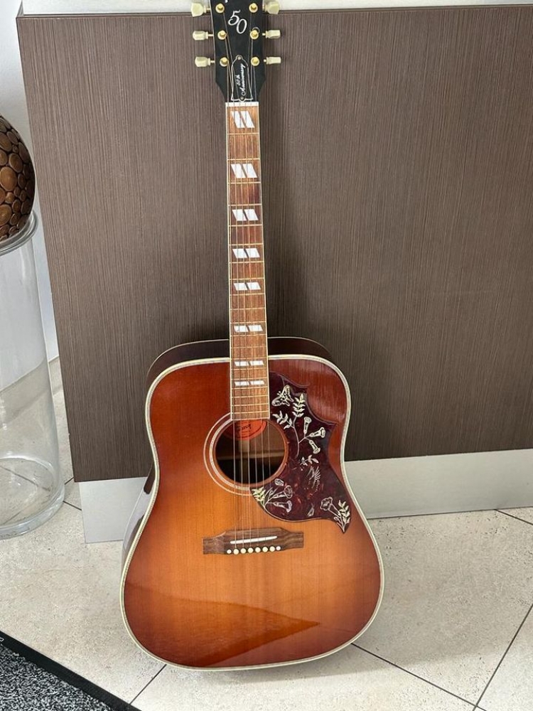 Guitare acoustique Gibson Hummingbird 50th Anniversary 