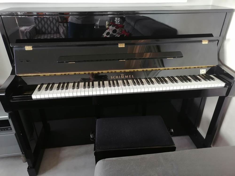 Piano droit Schimmel 116S