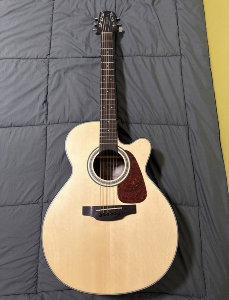 Guitare électro-acoustique Takamine GN10CE-NS