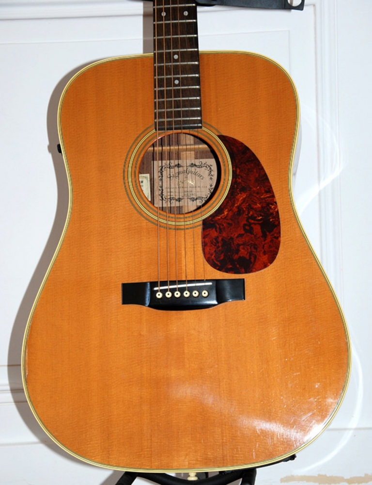 Guitare électro-acoustique Sigma Dreadnought SD-28