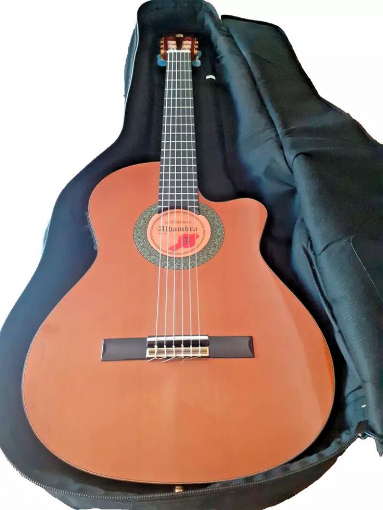 Guitare Alhambra 5P CT E2